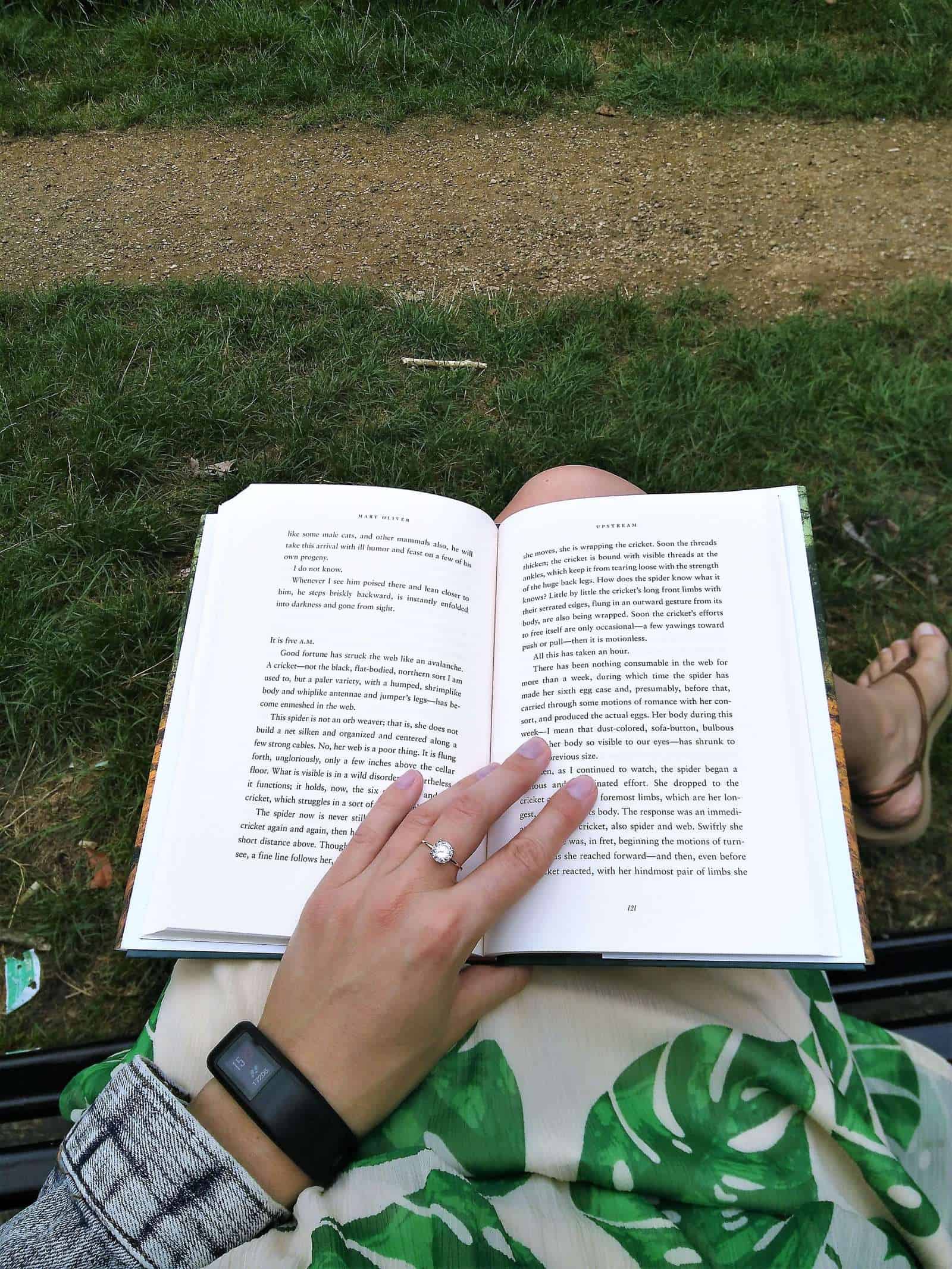 Book hopping: reading a chapter on a bench