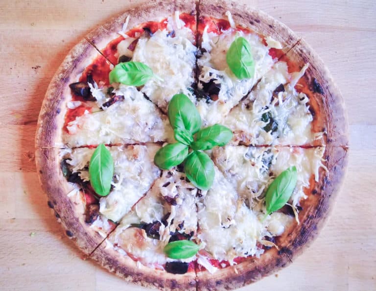 Vegan pizza