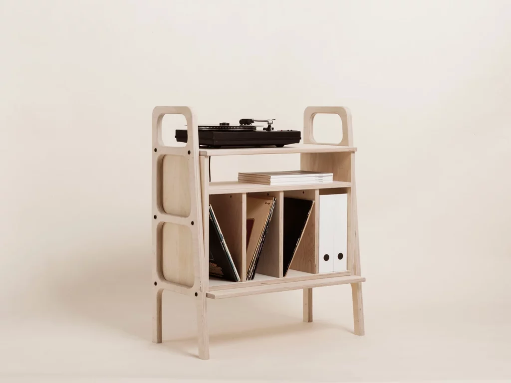 Turntable stand with vinyl record storage - 22 natural homeware pieces that are both trendy and timeless